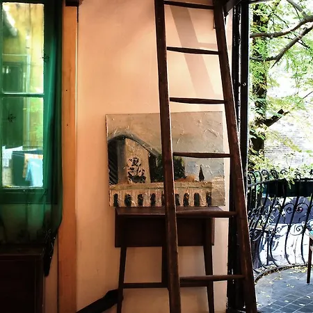 Minoo House